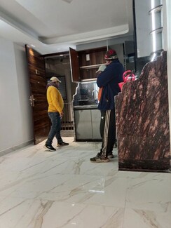 1 BHK Builder Floor For Rent in Saket