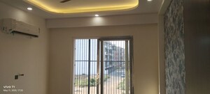 Room in 3 BHK Builder Floor at Ansal Versalia Phase A2, Sector 67a – for Sale