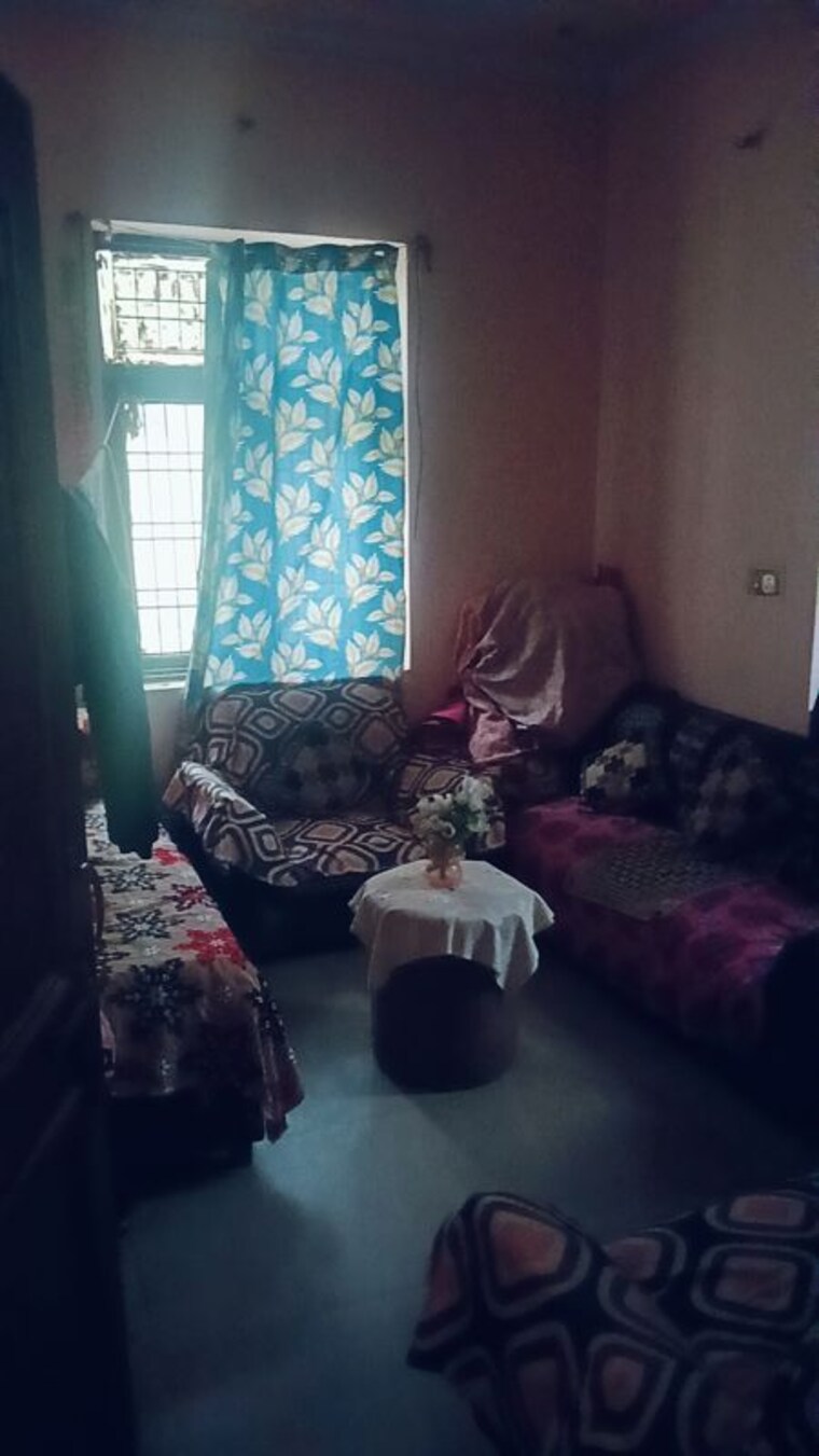 Living Room, om-sai-enclave-chipiyana-buzurg 4 Bedroom 1100 Sq.Ft. Independent House In Chipiyana Buzurg Ghaziabad 9732450