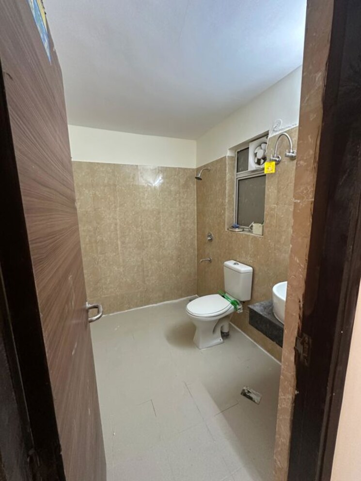 Bathroom, pyramid-elite 2 Bedroom 691 Sq.Ft. Apartment In Sector 86 Gurgaon 9732455