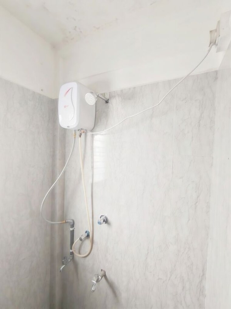 Bathroom, rewa-chs 1 Bedroom 450 Sq.Ft. Builder Floor In Viman Nagar Pune 9732462