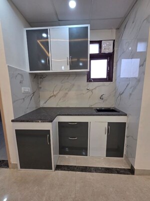 Kitchen in 1 BHK Builder Floor at SS Mayfield Gardens, Sector 51 – for Rent