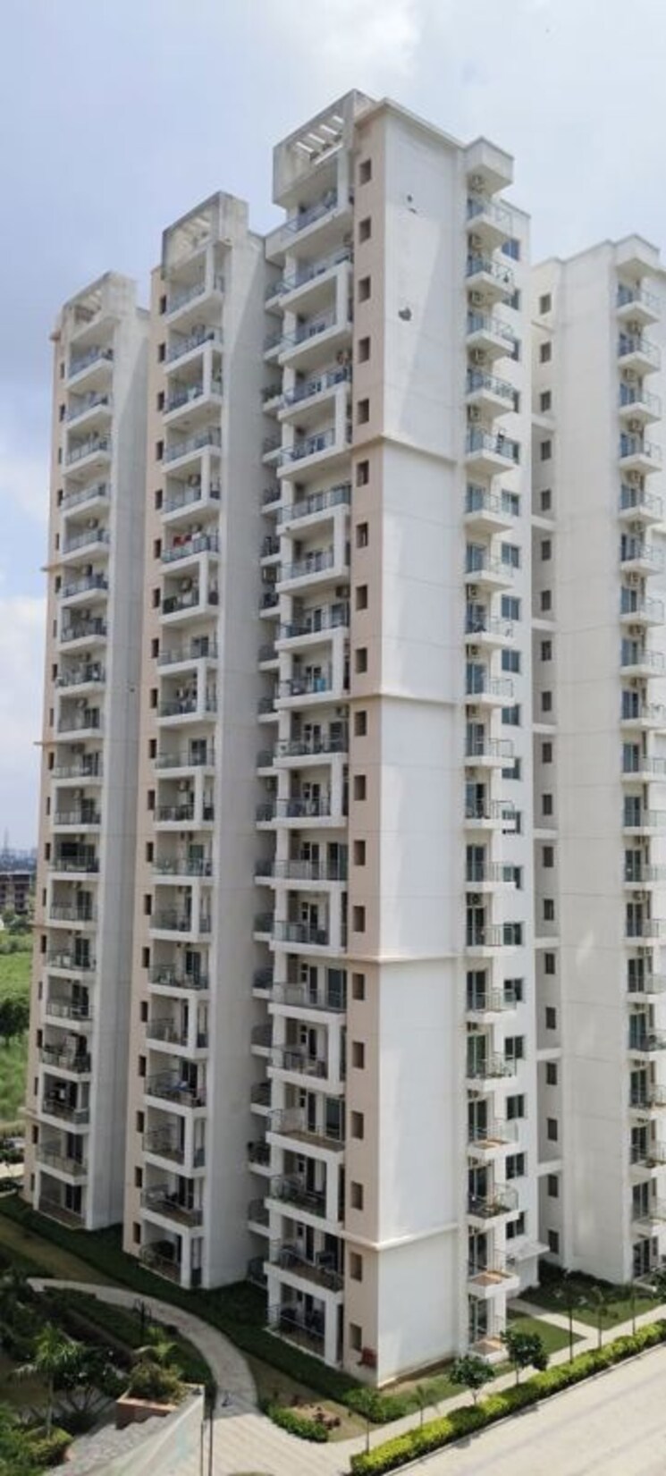 Exterior View, shree-vardhman-victoria 3.5 Bedroom 1950 Sq.Ft. Apartment In Sector 70 Gurgaon 9732548