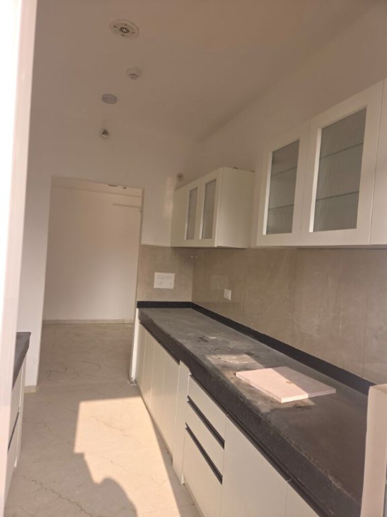 Kitchen, rishita-manhattan 3.5 Bedroom 1810 Sq.Ft. Apartment In Gomti Nagar Lucknow 9732608