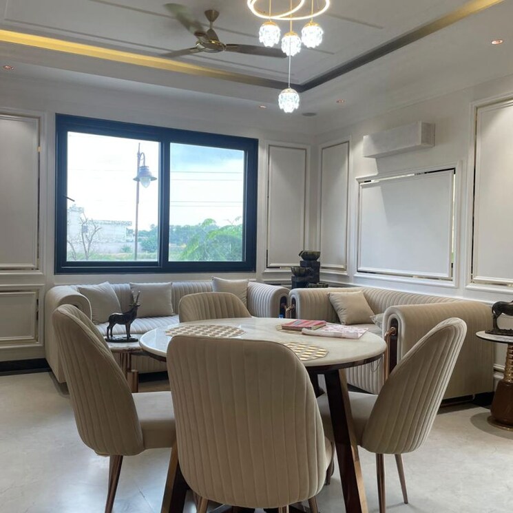 Team Area, bptp-astaire-garden-monet-floors 3 Bedroom 1350 Sq.Ft. Builder Floor In Sector 70a Gurgaon 9732698