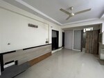 2 BHK + Pooja Room,Servant Room,Study Room,Extra Room 800 Sq.Ft. Apartment in Oshiwara, Jogeshwari West