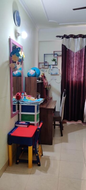 Furnished Amenities in 3 BHK Apartment at Tulip White, Sector 69 – for Rent