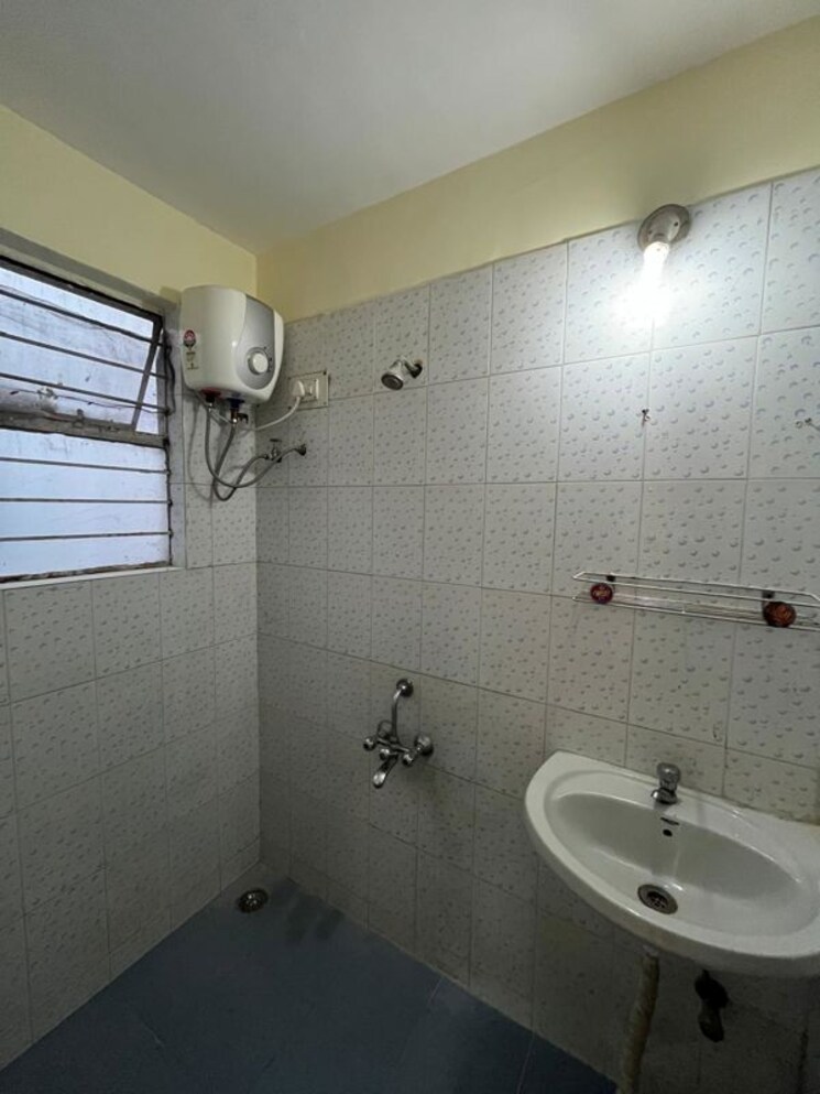 Bathroom, sneh-akshay-nagar-phase-i 2 Bedroom 1050 Sq.Ft. Apartment In Pimple Nilakh Pune 9732754
