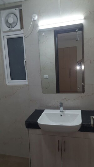 Bathroom in 2.5 BHK Apartment at Smart World Gems, Sector 89 – for Rent