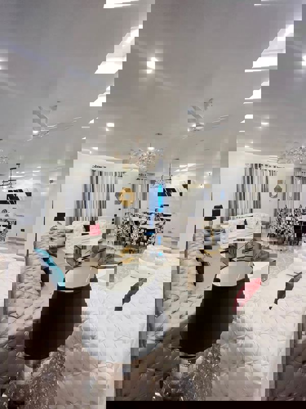 3 BHK + Extra Room Apartment For Sale in Ivory County