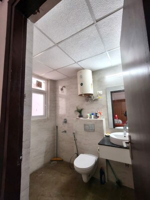 Bathroom in 3 BHK Apartment at Ambika Florence Park, North Mullanpur – for Rent