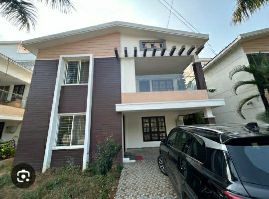 3 BHK + Pooja Room,Study Room,Extra Room Villa For Sale in Sp Luxury Villa 