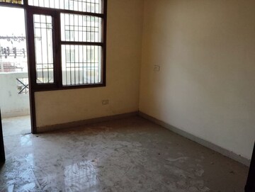 Room in 2 BHK Apartment at Maya Garden City, Lohgarh – for Rent