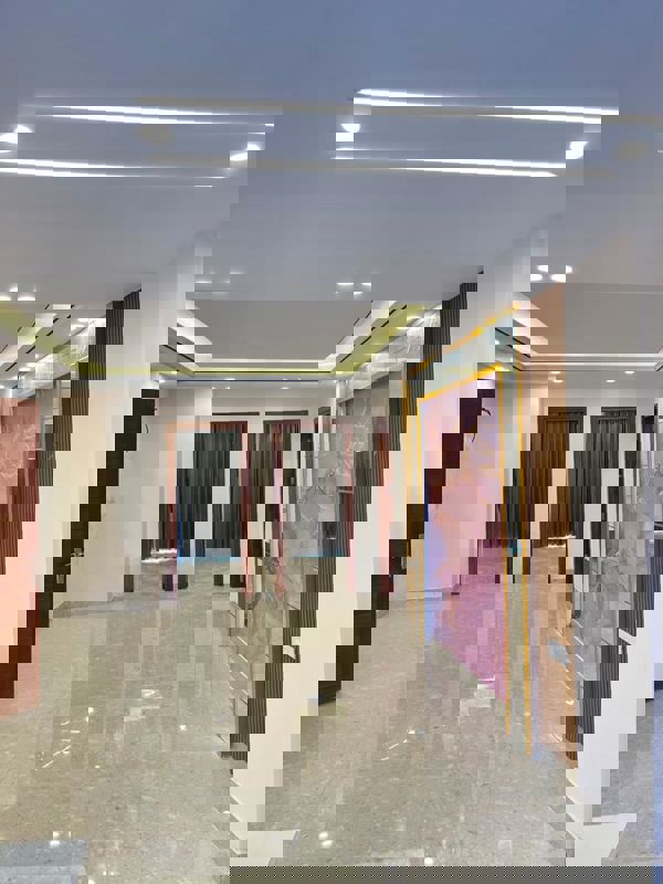 4 BHK + Servant Room Builder Floor For Sale in 23142, Sector 67, Gurugra