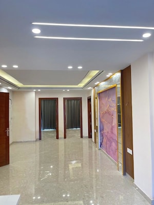 Building Lobby in 4 BHK Builder Floor at Sector 67a – for Sale