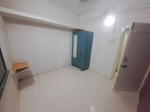 Room in 2 BHK Apartment at Pimple Nilakh – for Rent