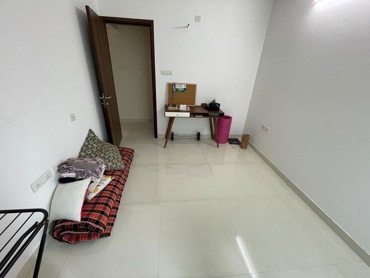 Bedroom, sheth-avalon 2 Bedroom 980 Sq.Ft. Apartment In Laxmi Nagar Thane 9732855