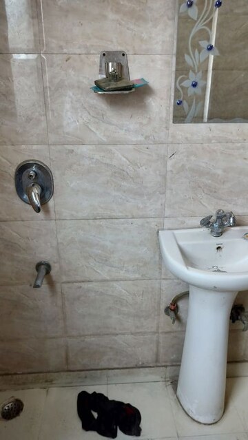 Bathroom in 2 BHK Builder Floor at Neb Sarai – for Rent