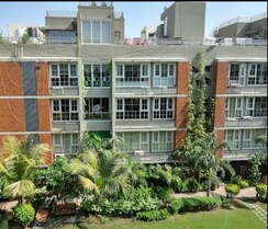 4 BHK + Pooja Room,Servant Room Apartment For Sale in Sola