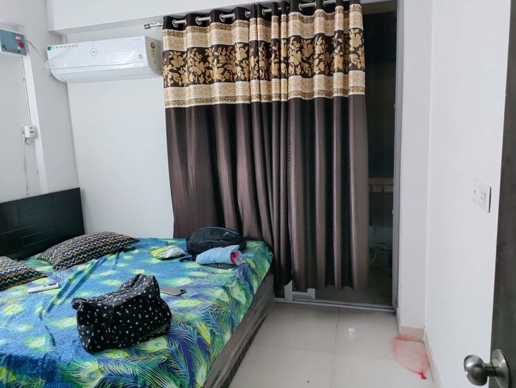 Bedroom, signature-global-andour-height 1 Bedroom 400 Sq.Ft. Apartment In Sector 71 Gurgaon 9732950