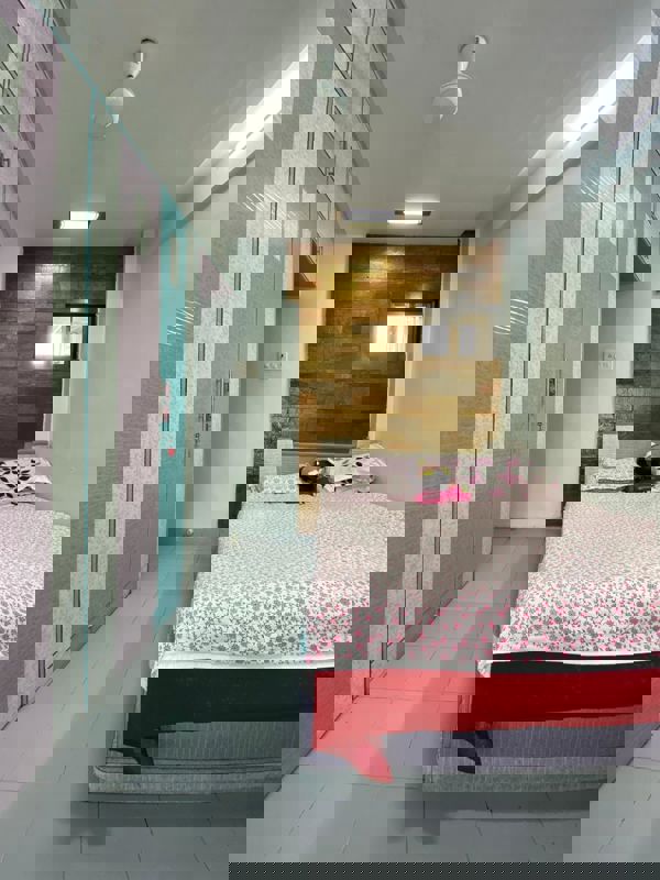 3 BHK 1295 Sq.Ft. Apartment in Oberoi Realty Gardens