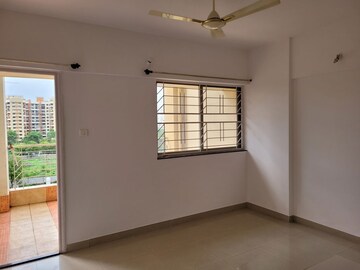 Room in 2 BHK Apartment at Balewadi – for Rent