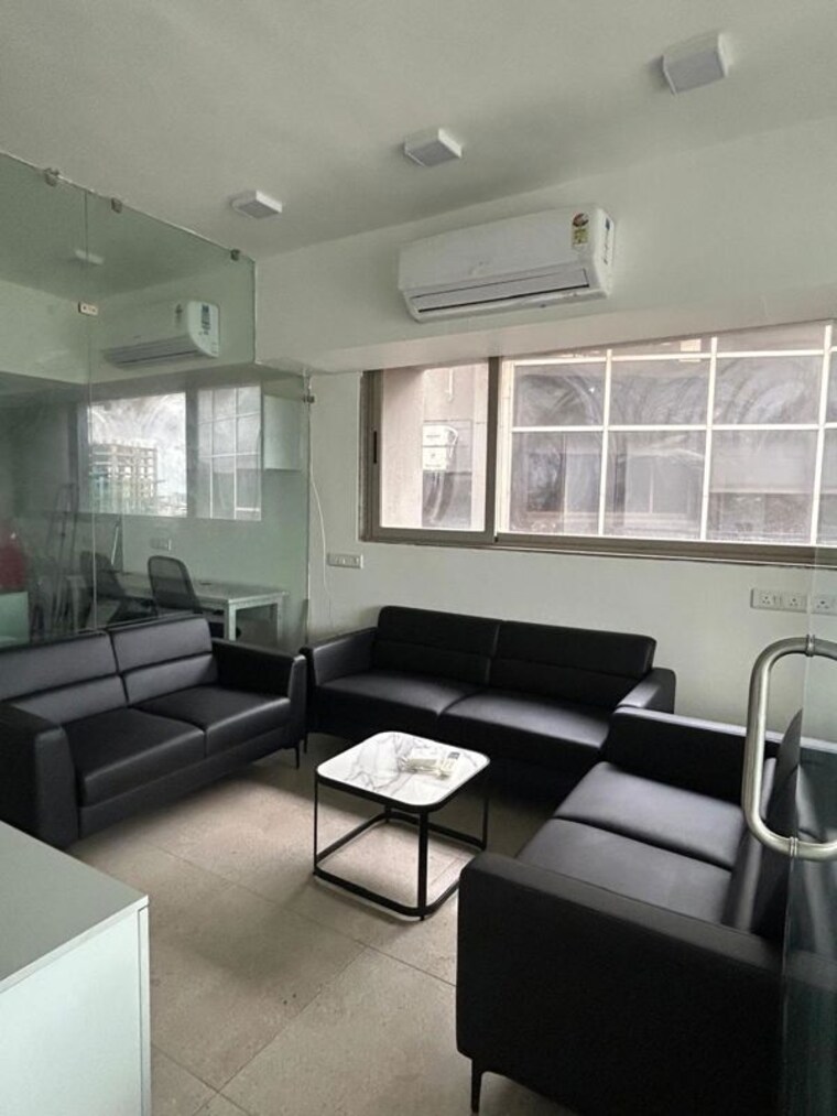 Team Area, sheladia-one-world-west Commercial Office Space 1000 Sq.Ft. In Ambli Ahmedabad 9732931