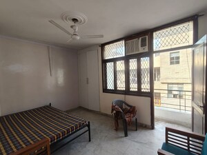 Bedroom in 1.5 BHK Builder Floor at Malviya Nagar – for Rent