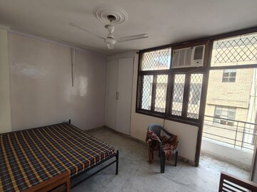 Bedroom in 1.5 BHK Builder Floor at Malviya Nagar – for Rent