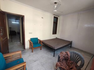Living Room in 1.5 BHK Builder Floor at Malviya Nagar – for Rent