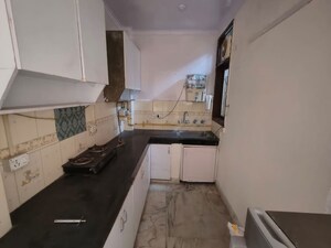 Kitchen in 1.5 BHK Builder Floor at Malviya Nagar – for Rent