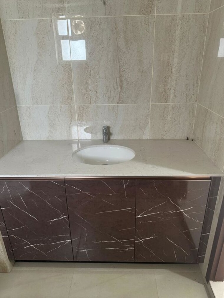 Bathroom, mission quarters 4 Bedroom 2510 Sq.Ft. Apartment In Mission Quarters Thrissur 9733016