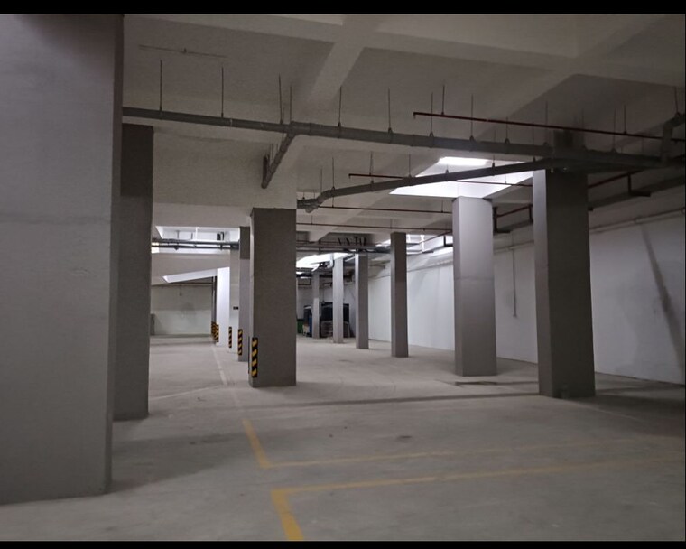 Other, naranpura 3 Bedroom 1750 Sq.Ft. Apartment In Naranpura Ahmedabad 9733178