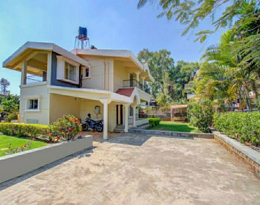 3 BHK + Pooja Room,Study Room,Extra Room Villa For Sale in Sp Golden Villa 