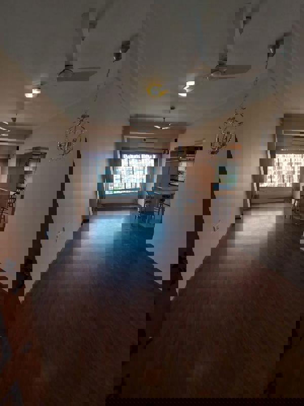 2 BHK 720 Sq.Ft. Apartment in Silver Sand CHS