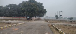 Plot For Sale in Priyanka Bajpai Propertie