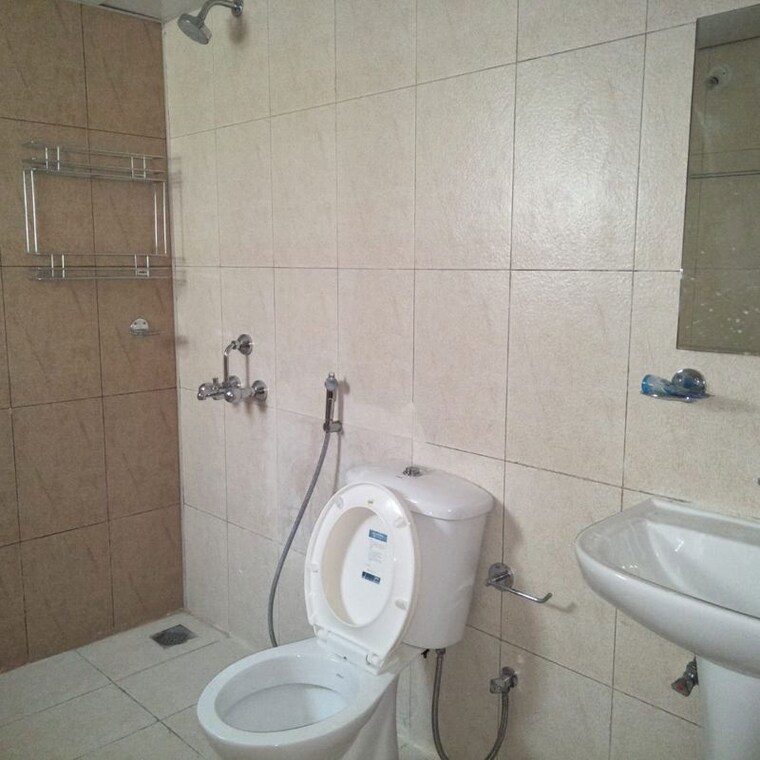Bathroom, prestige-camden-gardens 2 Bedroom 1304 Sq.Ft. Apartment In Agrahara Badavane Bangalore 9733302