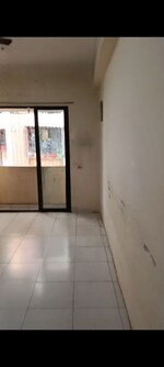 1 BHK 600 Sq.Ft. Apartment in Adhiraj Kaveri CHS