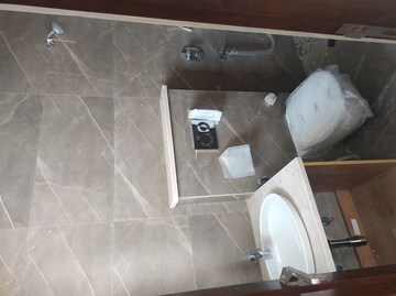 Bathroom in 3.5 BHK Builder Floor at Sector 52 – for Rent