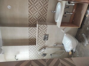 Bathroom in 3.5 BHK Builder Floor at Sector 52 – for Rent