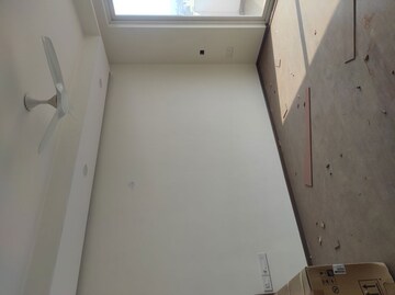 Bedroom in 3.5 BHK Builder Floor at Sector 52 – for Rent