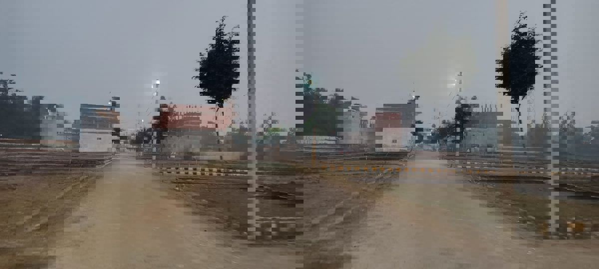 Plot For Sale in Priyanka Bajpai Ndc Group