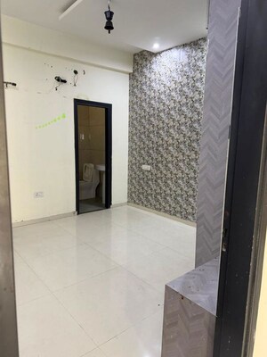 Bathroom in 3 BHK Builder Floor at Patiala Road – for Rent