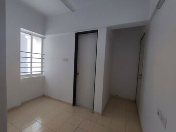 Room in 3.5 BHK Apartment at Goel Ganga Liviano, Kharadi – for Sale