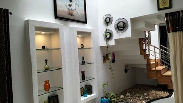 Furnished Amenities in 4 BHK Independent House at Mannuthy – for Sale