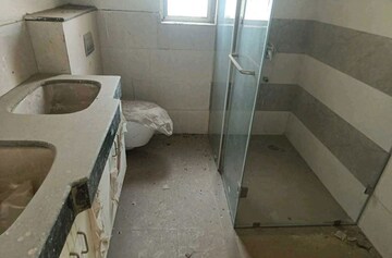 Bathroom in 3 BHK Apartment at Jaypee Greens Knight Court, Sector 128 – for Sale
