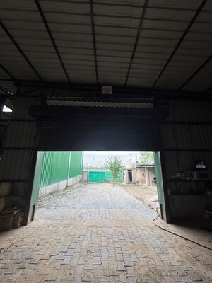 Parking in  Warehouse at Pace City 2 – for Rent