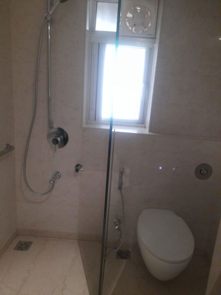 Bathroom, raheja-skylark-apartment 4 Bedroom 1965 Sq.Ft. Apartment In Bandra West Mumbai 9733607