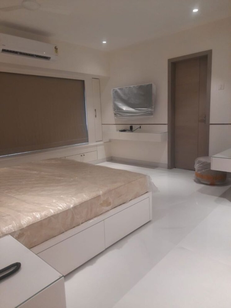 Bedroom, raheja-skylark-apartment 4 Bedroom 1965 Sq.Ft. Apartment In Bandra West Mumbai 9733607