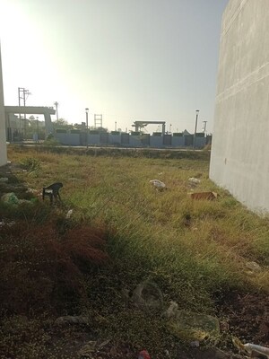  Plot For Sale in Super Corridor